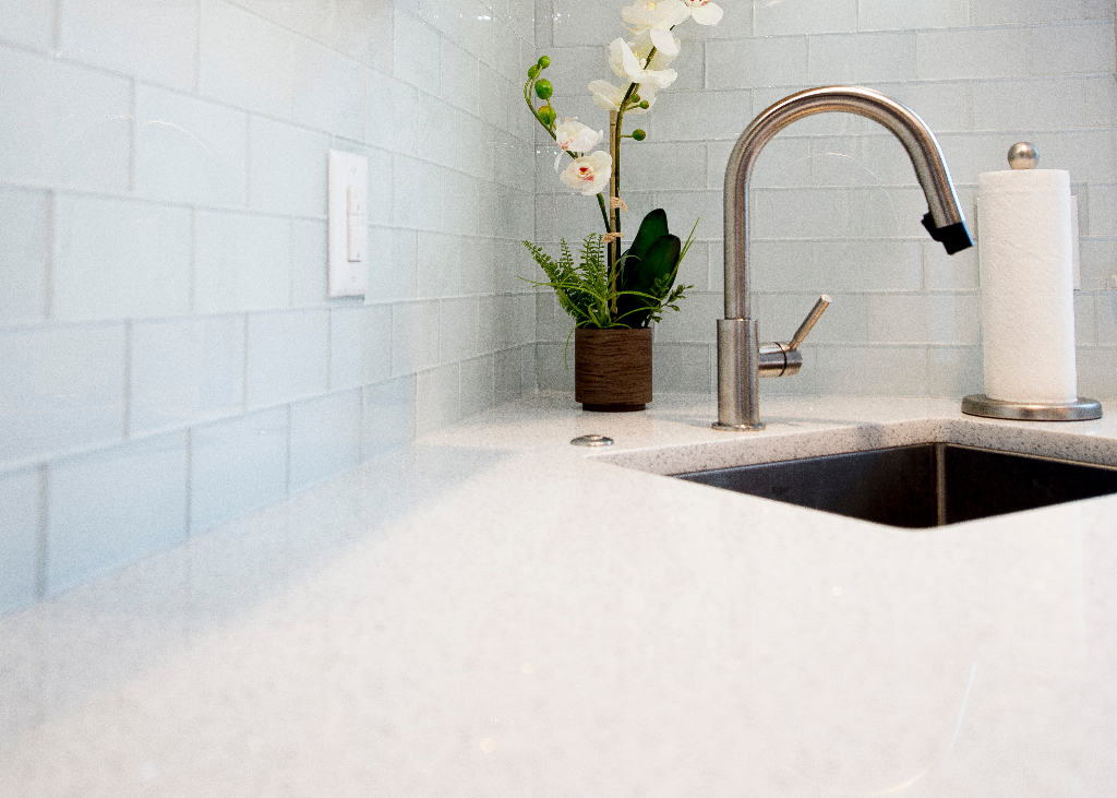 Gallery Kitchens and Baths by Grande Decor