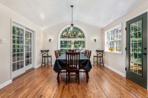 Dining Area of an Eat-In Kitchen